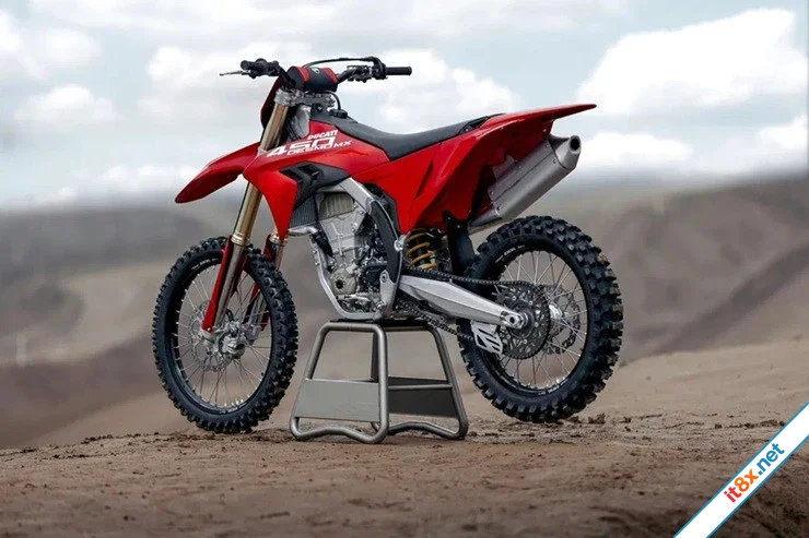 Cào cào chúa Ducati New Desmo 450 MX định ngày bán ra trang bị không đối thủ-5.webp