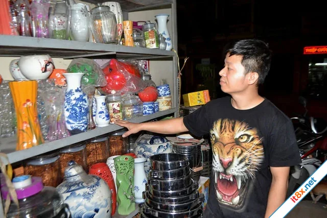 Chuyện tình cặp đôi tỏ tình không âm thanh-2.webp