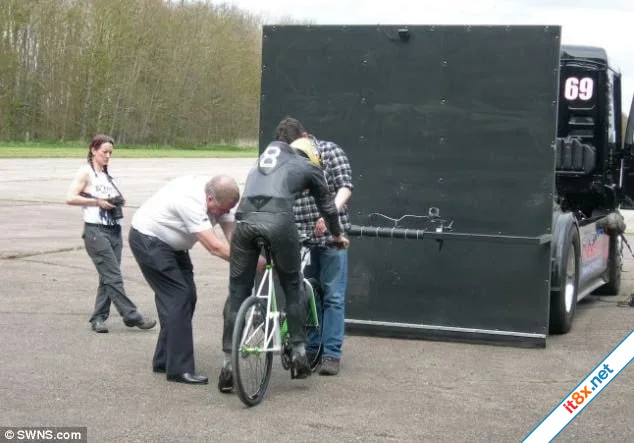 Guy-Martin-3.webp