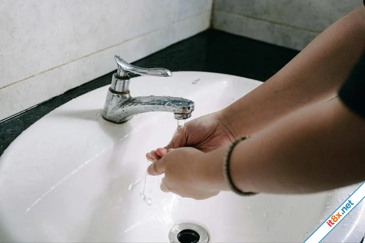 Hội chứng OCD ám ảnh sợ dơ-1.webp