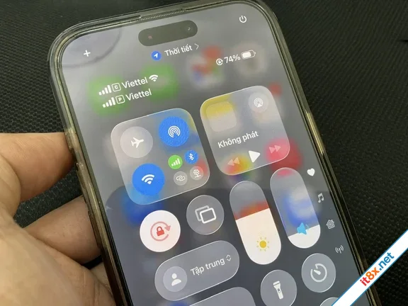 Lầm tưởng về việc tắt WiFi và Bluetooth để tiết kiệm pin smartphone-1.webp