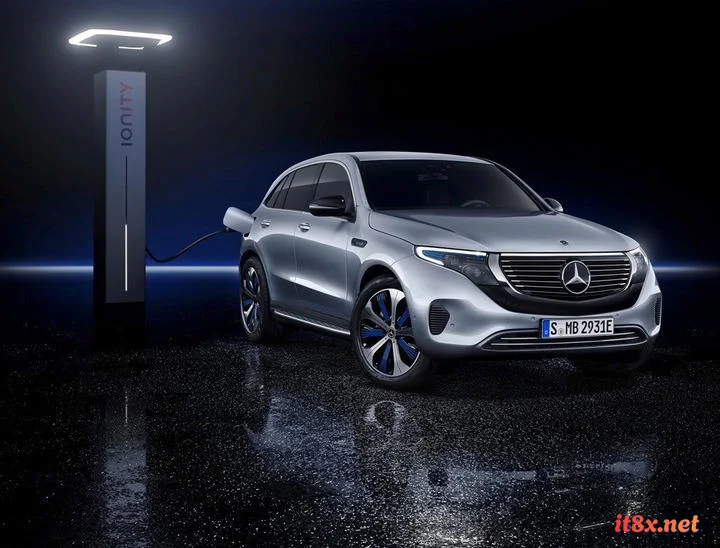 Mercedes và cột mốc 140 năm Hành trình từ cỗ xe ngựa máy đến kỷ nguyên tự lái-3.webp