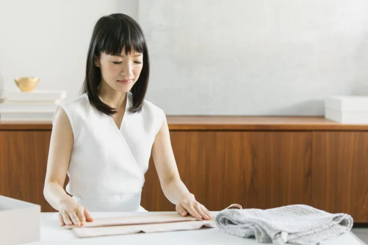 Nghệ thuật dọn dẹp nhà cửa tối giản của người Nhật Bản-1.webp