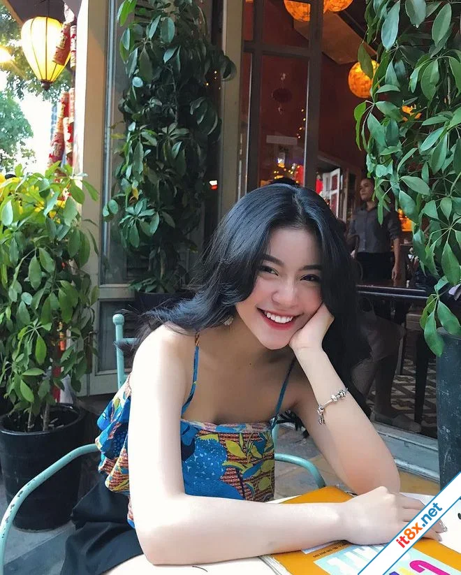 Nghệ thuật sống của phụ nữ trí tuệ Khi sự tĩnh lặng là sức mạnh bản lĩnh-2.webp