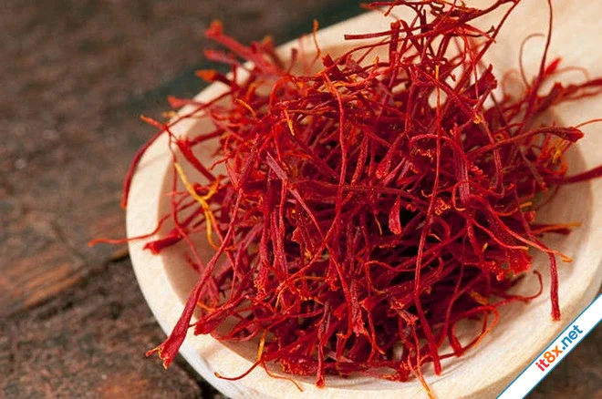 Saffron nhụy hoa nghệ tây có lợi ích sức khỏe gì mà đắt như vàng-3.webp