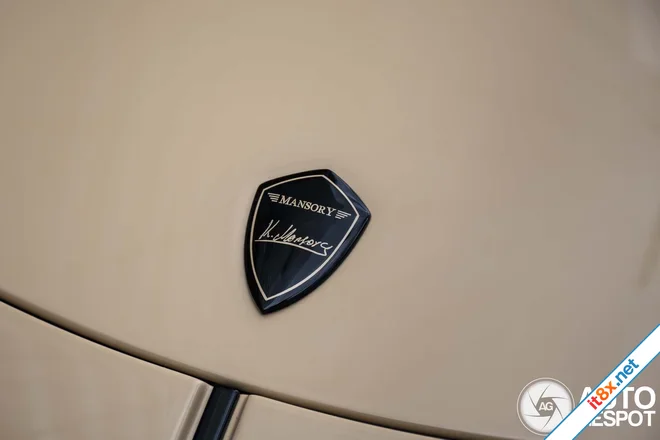 Siêu xe Koenigsegg Jesko Attack độ Mansory đầu tiên trên thế giới-12.webp
