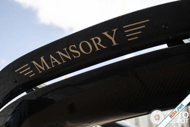 Siêu xe Koenigsegg Jesko Attack độ Mansory đầu tiên trên thế giới-7.webp