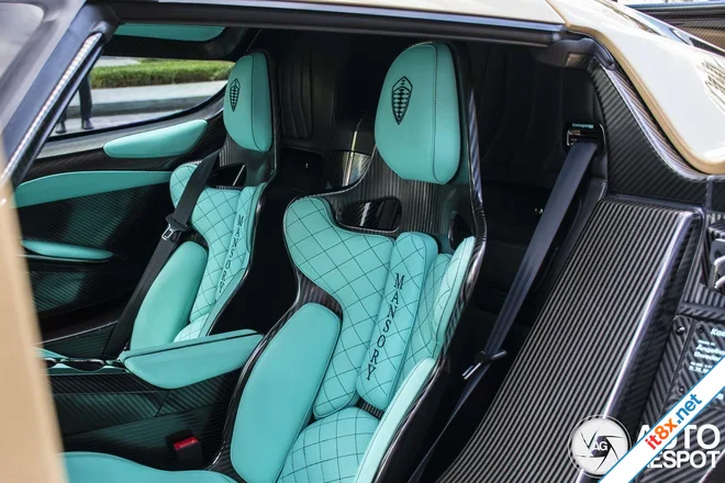 Siêu xe Koenigsegg Jesko Attack độ Mansory đầu tiên trên thế giới-8.webp