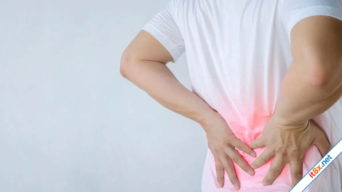 thói quen xấu gây hại cho lưng.webp