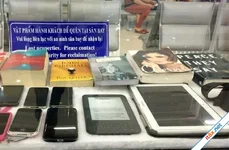 Tủ giữ đồ bỏ quên tại sân bay Phú Quốc