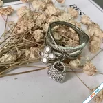 Nhẫn cỏ tình yêu