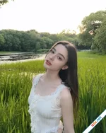 Cô gái Nga được mệnh danh 'thiên thần không góc chết'