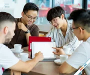 5 nghề có mức lương cạnh tranh cao nhất hiện nay, thị trường “khát” nhân lực trẻ, thu nhập 400 triệu đồng/tháng