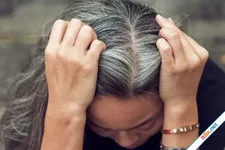 Ba cách đảo ngược tóc bạc không cần nhuộm