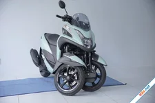 Cận cảnh mẫu xe tay ga Yamaha có bánh kép độc lạ