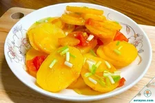 Mẹo xào khoai tây không bị nát