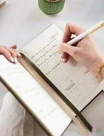Năm thói quen buổi sáng giúp phụ nữ trung niên luôn tràn đầy năng lượng