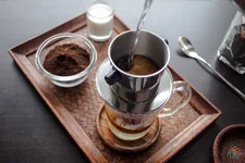 Cà phê sữa đá Việt Nam lọt top đồ uống ngon nhất châu Á