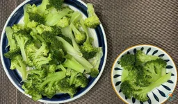 Bông cải xanh hỗ trợ sức khỏe não bộ thế nào?